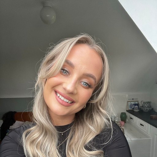 Olivia Klimczyk, TEFL Institute Group author